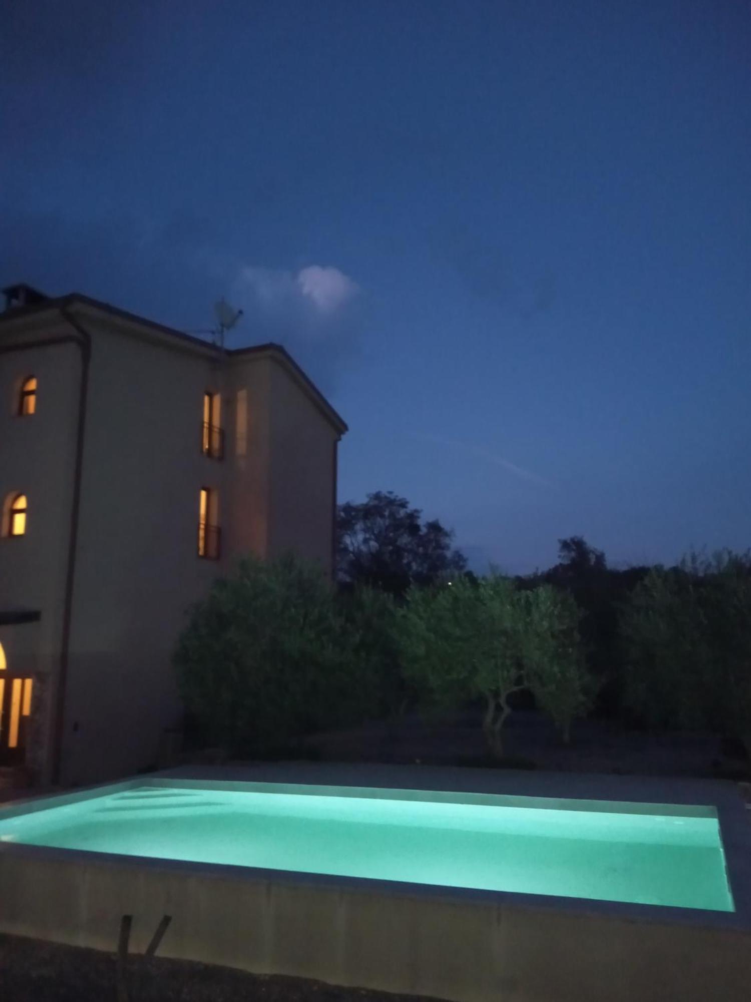 B&B Tonivale Skrbčići 外观 照片