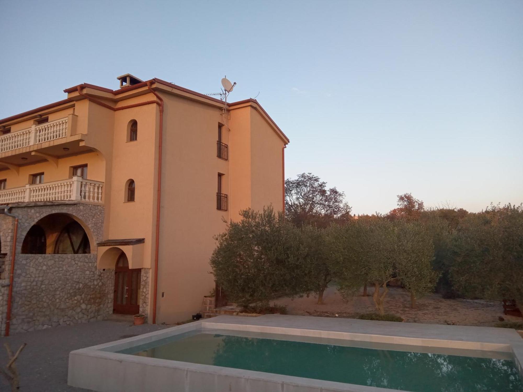 B&B Tonivale Skrbčići 外观 照片