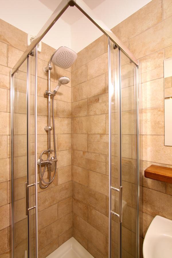 B&B Tonivale Skrbčići 外观 照片