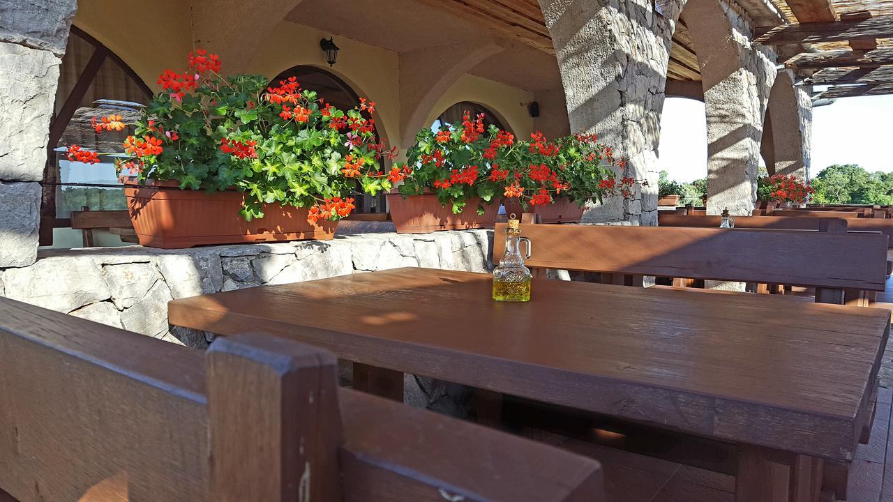 B&B Tonivale Skrbčići 外观 照片